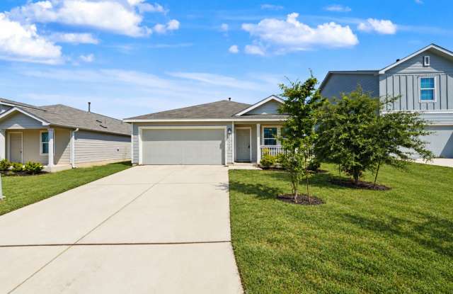 Charming 3-Bedroom Home in Bulverde - Realtor Commission: $500 Gallery 3