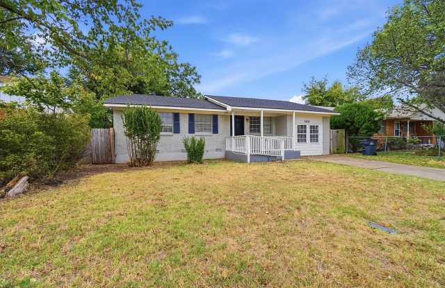 5808 NW Kinyon Gallery 2
