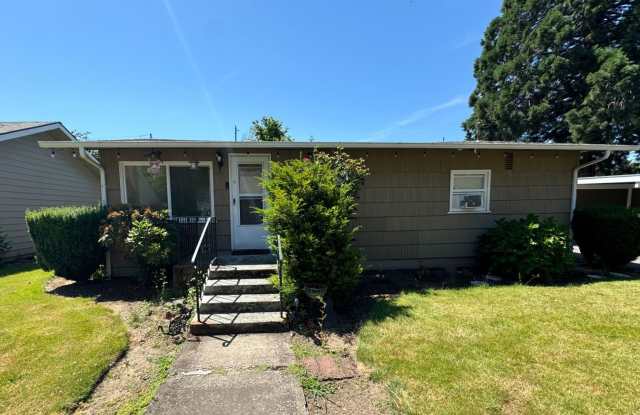 2 bed 1 bath House - Single Level photos photos