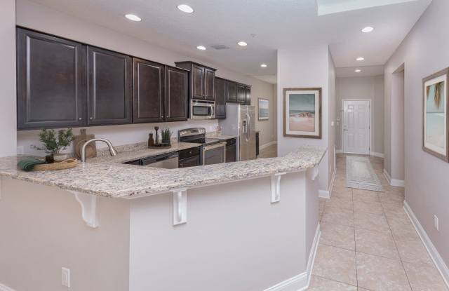 Dream Portofino Shores Gallery 1