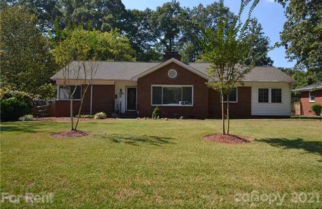 4448 Halstead Drive Gallery 2