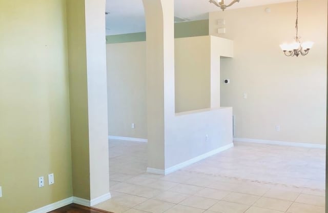 1022 Beckstorm Dr Gallery 4
