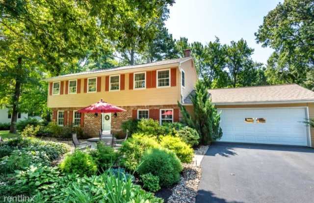 925 Chesapeake Dr Gallery 2