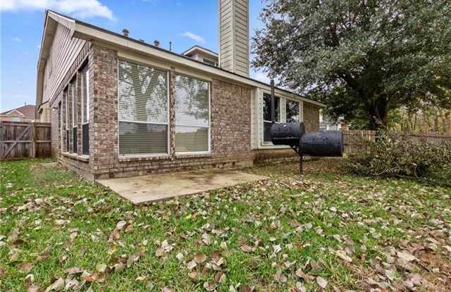 912 Inland Lane Gallery 2