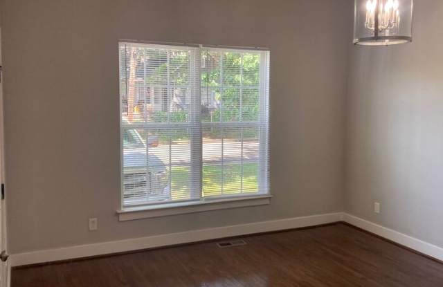 1814 15th Avenue North Gallery 4