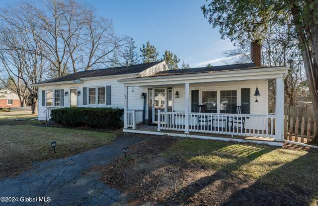 364 Caroline Street - 364 Caroline Street, Saratoga Springs, NY 12866