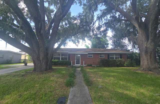 3 bedroom 2 bath home great location Gallery 3