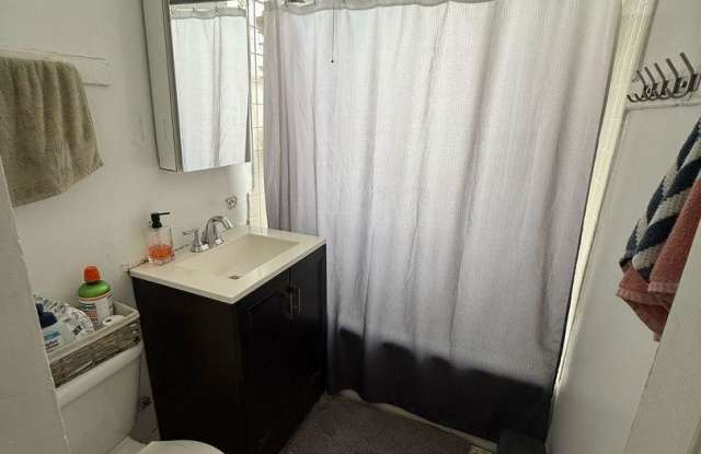 4413 North Kenneth Ave. photos photos