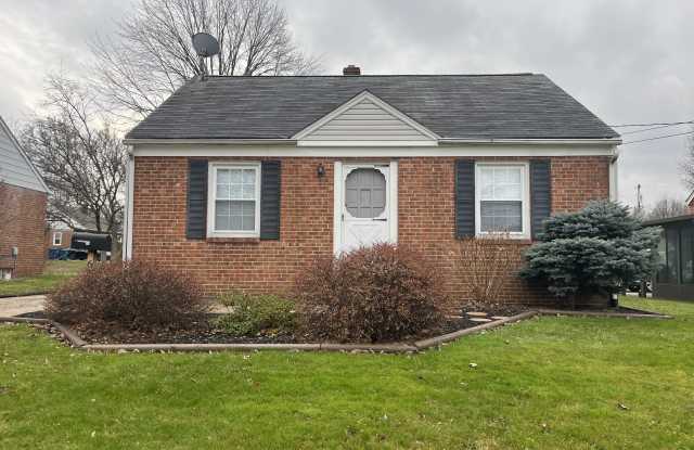 673 Cedarbrook Dr - 673 Cedarbrook Drive, Painesville, OH 44077 673 Cedarbrook Dr - 673 Cedarbrook Drive, Painesville, OH 44077