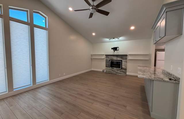 SPACIOUS REMODELED HOME FOR RENT! Gallery 1