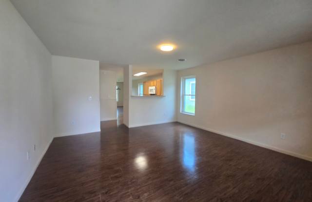 3 Bedroom Accessible Home In Alton Gallery 4