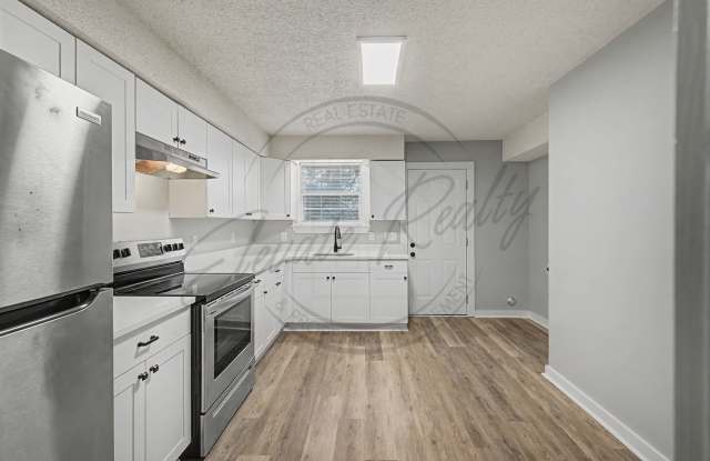 Two Bedroom Ranch in North Nashville - 1/2 Off First Months Rent! - 3710 Brickmont Drive, Nashville, TN 37207