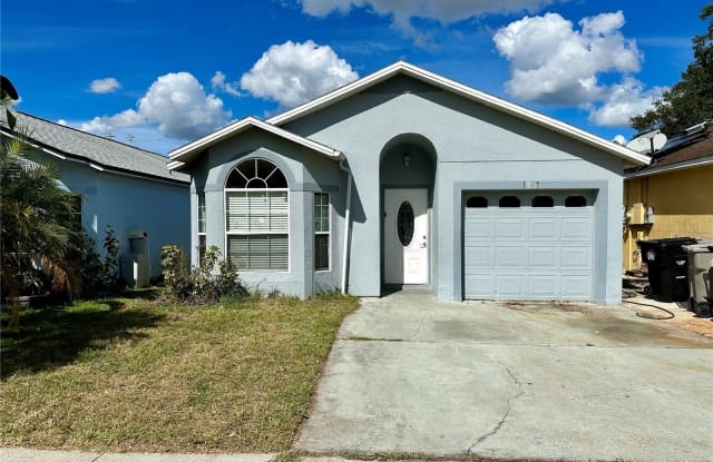 1717 CHATHAM CIRCLE - 1717 Chatham Circle, Apopka, FL 32703