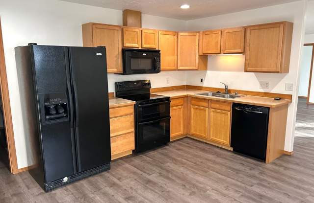 2270 Pony Run - 2270 Pony Run, Badger, AK 99705