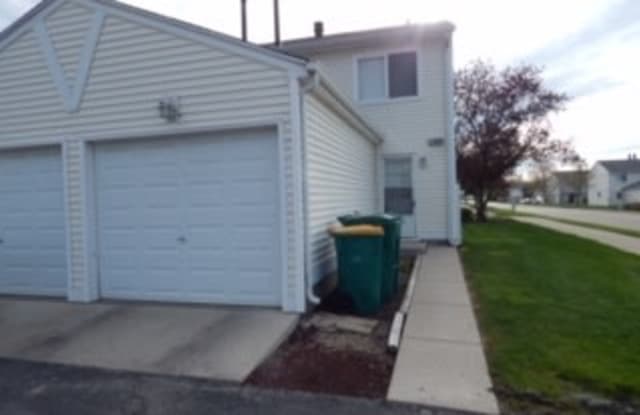 367 MEADOW GREEN Lane - 367 Meadow Green Ln, Round Lake Beach, IL 60073