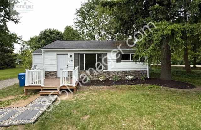 Fully Renovated 3-Bedroom Home with Sunroom and Open Floor Plan Gallery 1