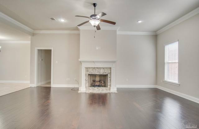 1752 Waterbury Way Gallery 3