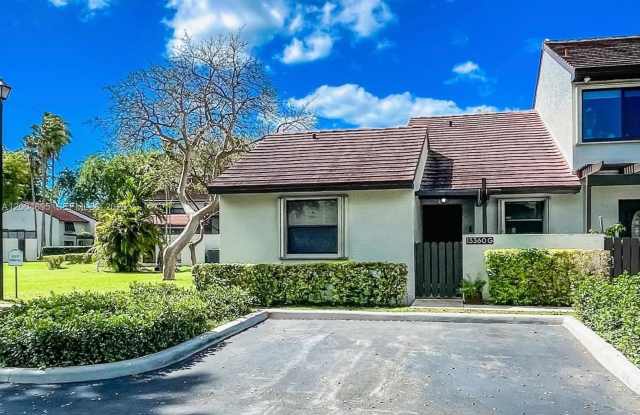 13360 SW 89th Ter photos photos