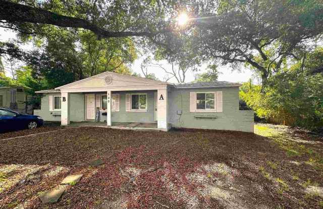 120 Holmes Dr - 120 Holmes Drive, Warrington, FL 32507