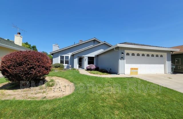8715 Rooster Way - 8715 Rooster Way, Sacramento County, CA 95828 8715 Rooster Way - 8715 Rooster Way, Sacramento County, CA 95828