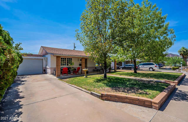 CUTE 2 Bedroom 1 Bath bungalow in Sunnyslope with full casita photos photos