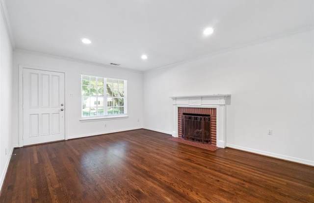 4119 Beechwood Lane Gallery 3
