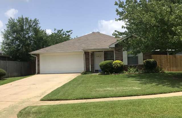 467 Redbud Circle photos photos
