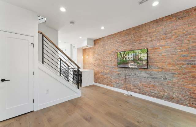 Capital Hill Rowhome photos photos