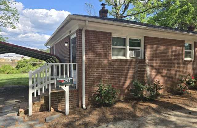 5225 Collindale Rd photos photos