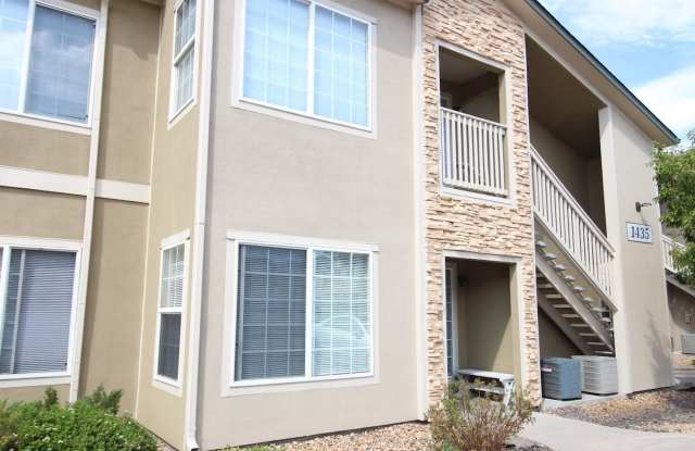 Long Realty & Property Management - 3 Bedroom Condo in Gated Community with Amenities photos photos
