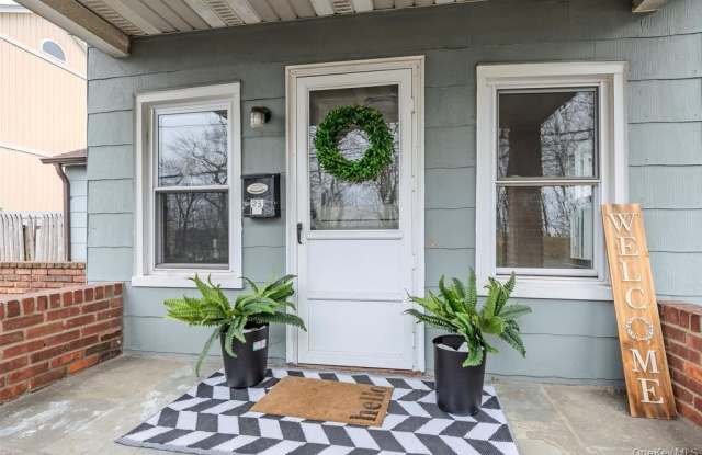 23 Pleasant Avenue photos photos