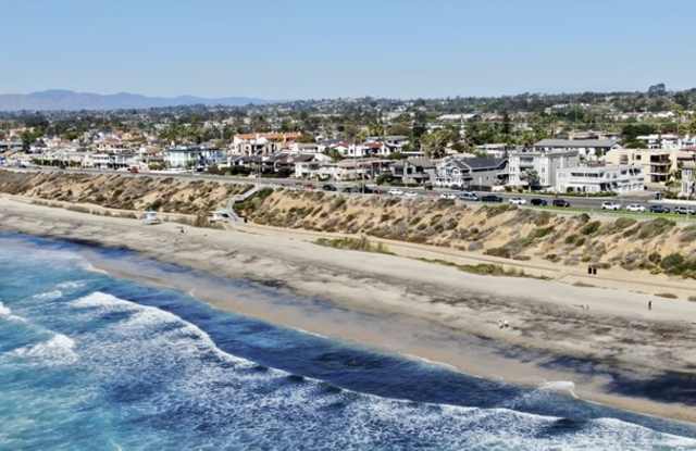 3636 Carlsbad Boulevard Gallery 4