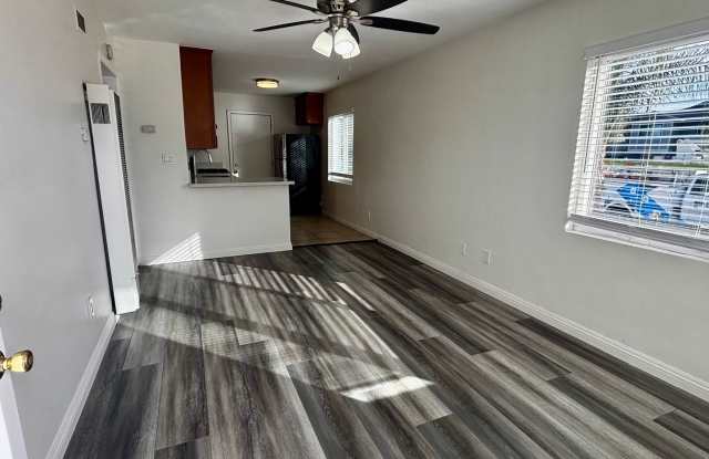 Remodeled  2 bed 1 bath Gallery 2