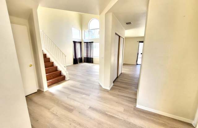 2 Story Home for Rent at  5811 Commodore Cove Gallery 3