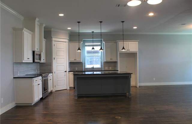 415 Hearth Terrace Gallery 3