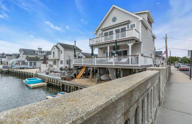 93 Ocean Avenue photos photos