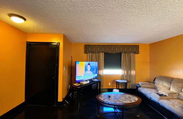 4694 Monterey Cir #4 Gallery 3