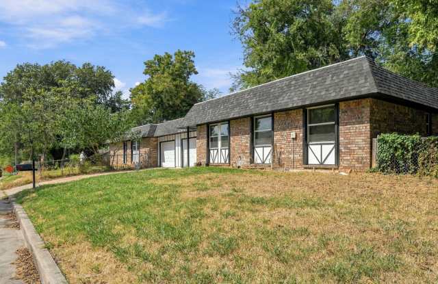 Charming 2-Bedroom Duplex in Tulsa Gallery 3