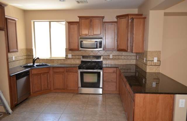 3317 East Carla Vista Drive Gallery 4