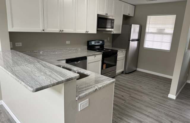 1725 Chrysler Dr photos photos