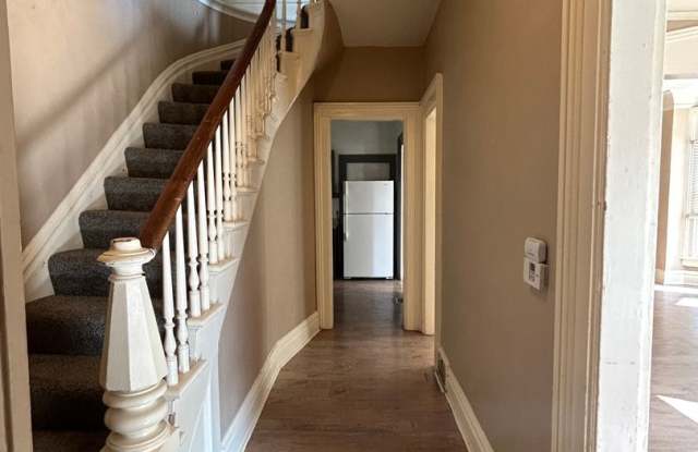 3 Bedroom 1.5 bath home in Davenport Gallery 4