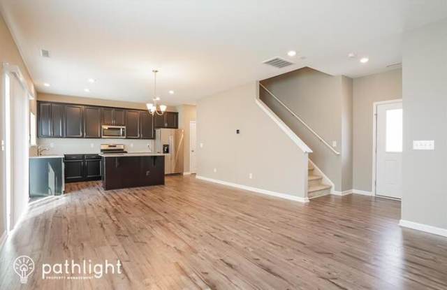 958 Avondale Drive Gallery 4