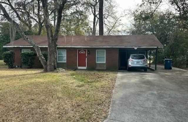 2818 College Park Drive - 2818 College Park Drive, Brunswick, GA 31520