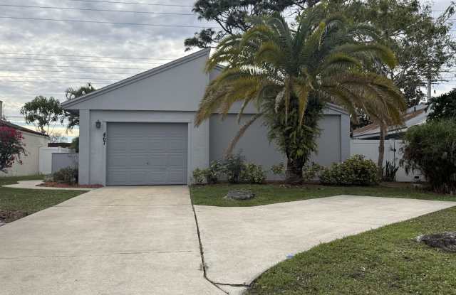 467 Willow Tree Drive photos photos