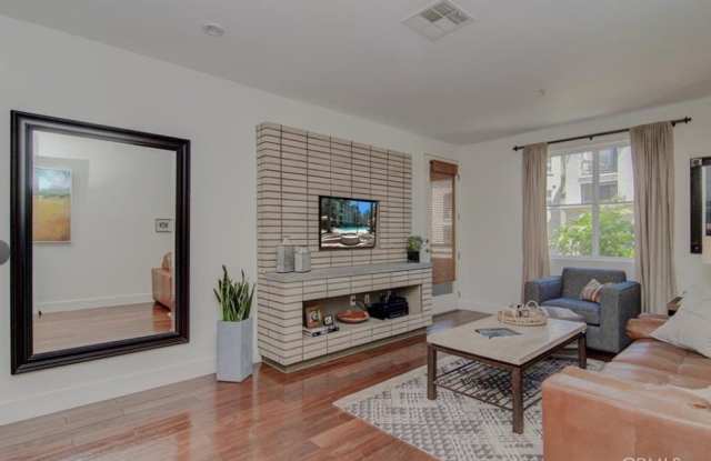 2204 Scholarship - 2204 Scholarship, Irvine, CA 92612