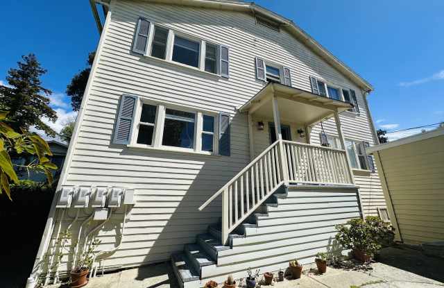 1826 1/2 Loma Street - 1 photos photos