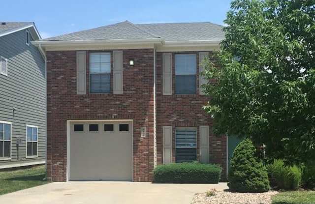 Updated 3x3.5 near Clinton Lake! photos photos Updated 3x3.5 near Clinton Lake! photos photos