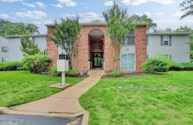 5-3 Portland Court unit: 3 photos photos 5-3 Portland Court unit: 3 photos photos