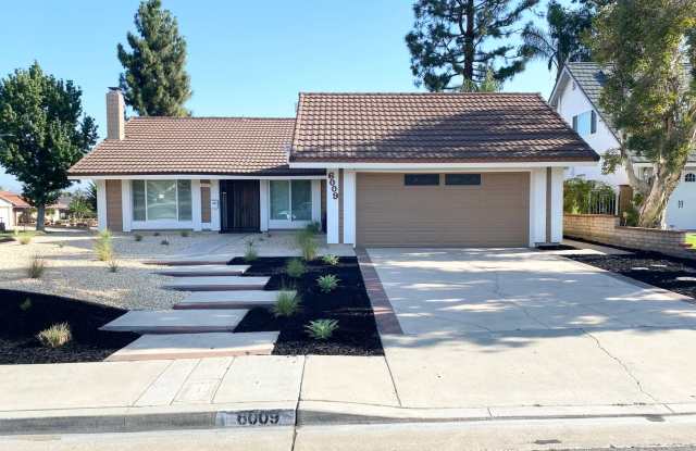 Spacious Family Home in Anaheim! Gallery 3