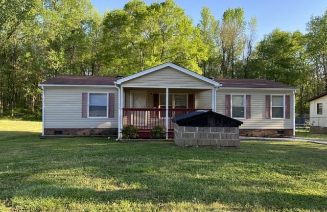 5521 Skycrest Dr - 5521 Skycrest Drive, Charlotte, NC 28269